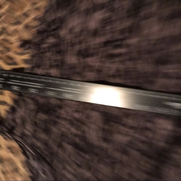 ISABELLA RODRIQUEZ  animal print w/ lattice cut out 3/4  sleeves - Picture 6 of 13